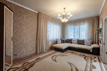 Дом, 200,3 м², 2 эт.