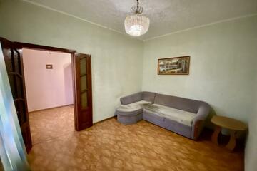 2-к квартира, 40 м², 1/1 эт.